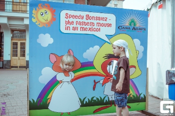 29904883.jpg