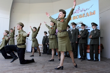 9мая_сад_Эрмитаж_183.JPG