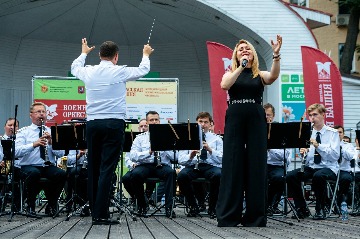 0804-MOS_3720.jpg
