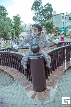 29904928.jpg