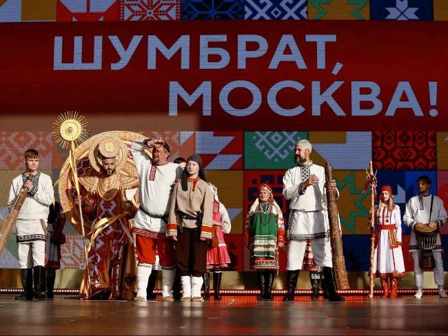 В саду «Эрмитаж» состоится мордовский национальный праздник «Шумбрат», посвященный Дню семьи, любви и верности