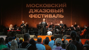 DSC09674-2.jpg