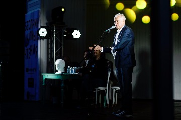 IMG_9817.jpg